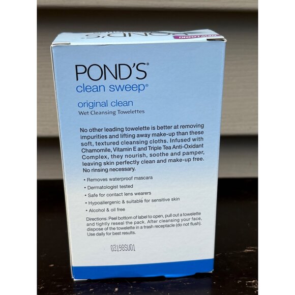 Ponds Clean Sweep Original Clean Wet Cleansing Towelettes 15 Ct New Old Stock - Picture 4 of 6